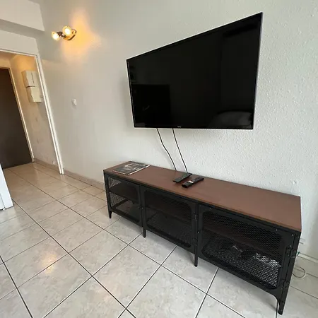 Studio Stone Haven Apartman